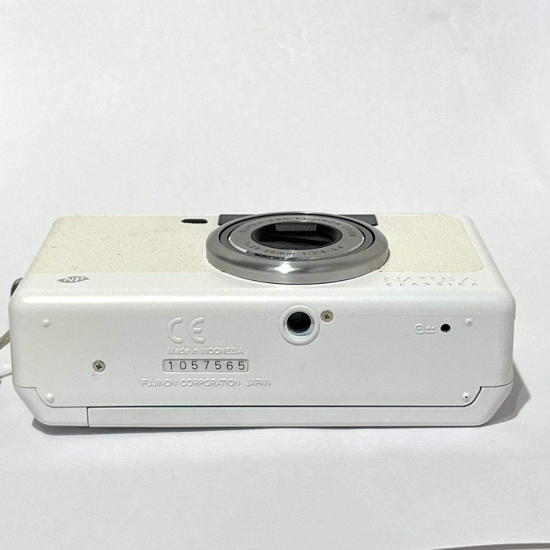 △FUJIFILM NATURA CLASSICA フィルムカメラ 動作未確認