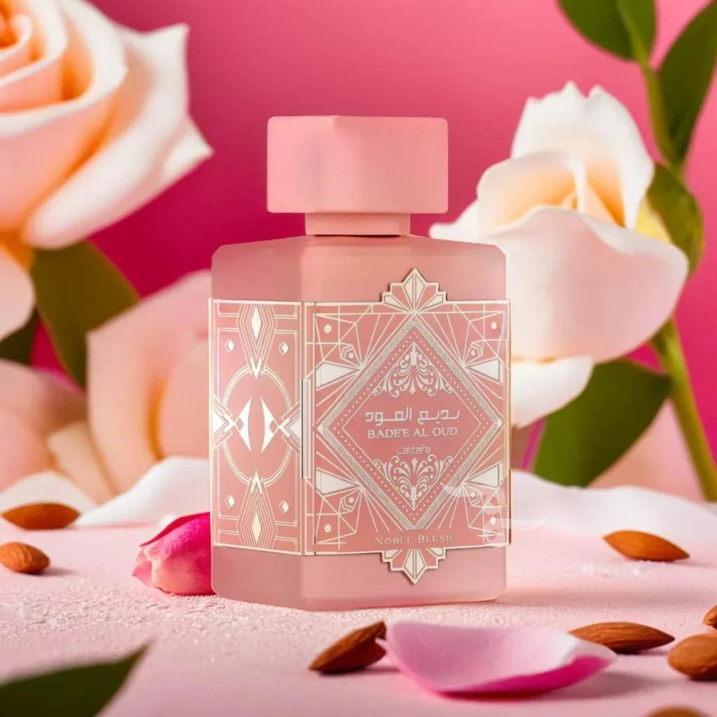 香水(女性用) LATTAFA BADEE AL OUD NOBELBLUSH EDP100ml