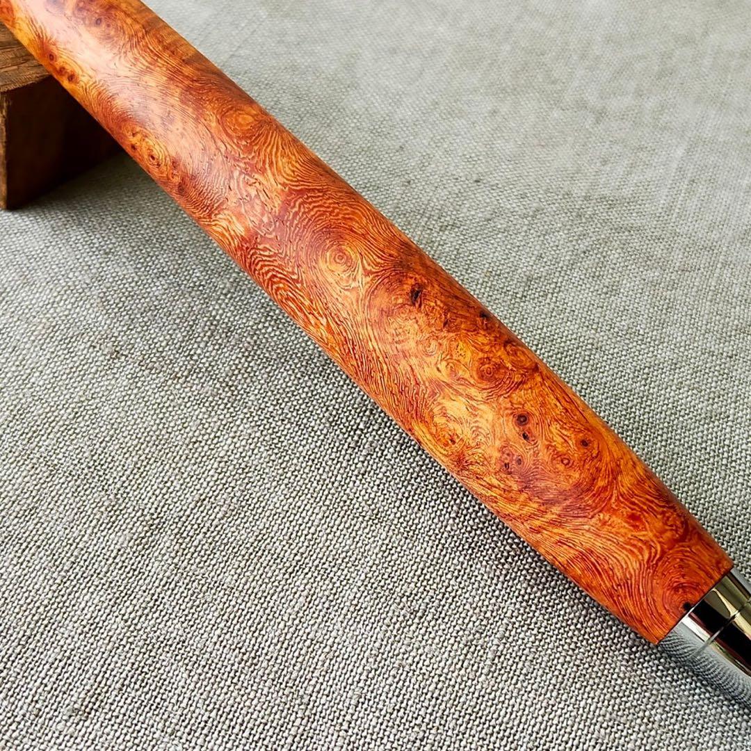 ハンドメイド　木軸シャープぺン　本花梨　瘤杢　光背杢　0.5mm　ウッドペン