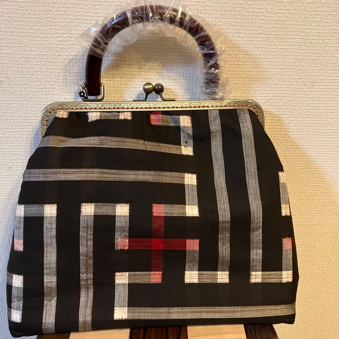 ハンドメイド　大島紬　秋名バラ　がま口　バッグ　【訳あり】