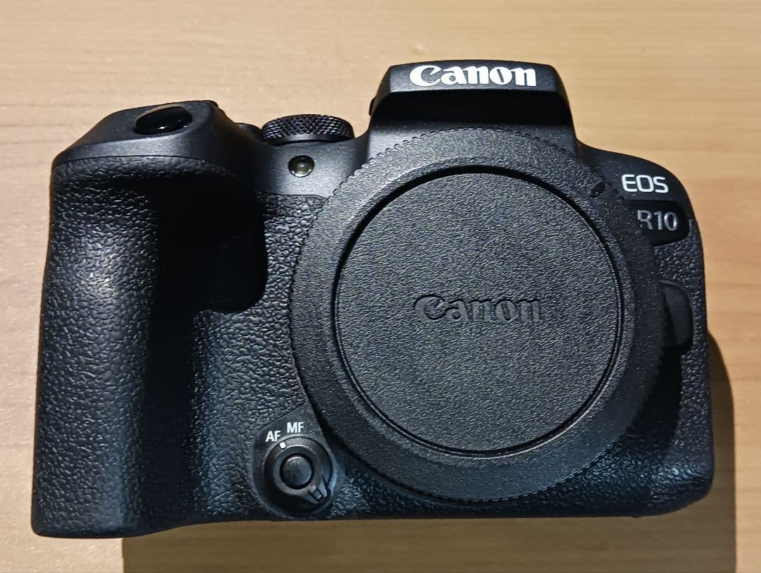 【美品】Canon EOS R10 ボディのみ