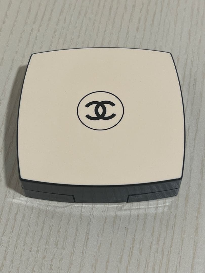 CHANEL シャネル　 レベージュパレットルガール　 ウォーム