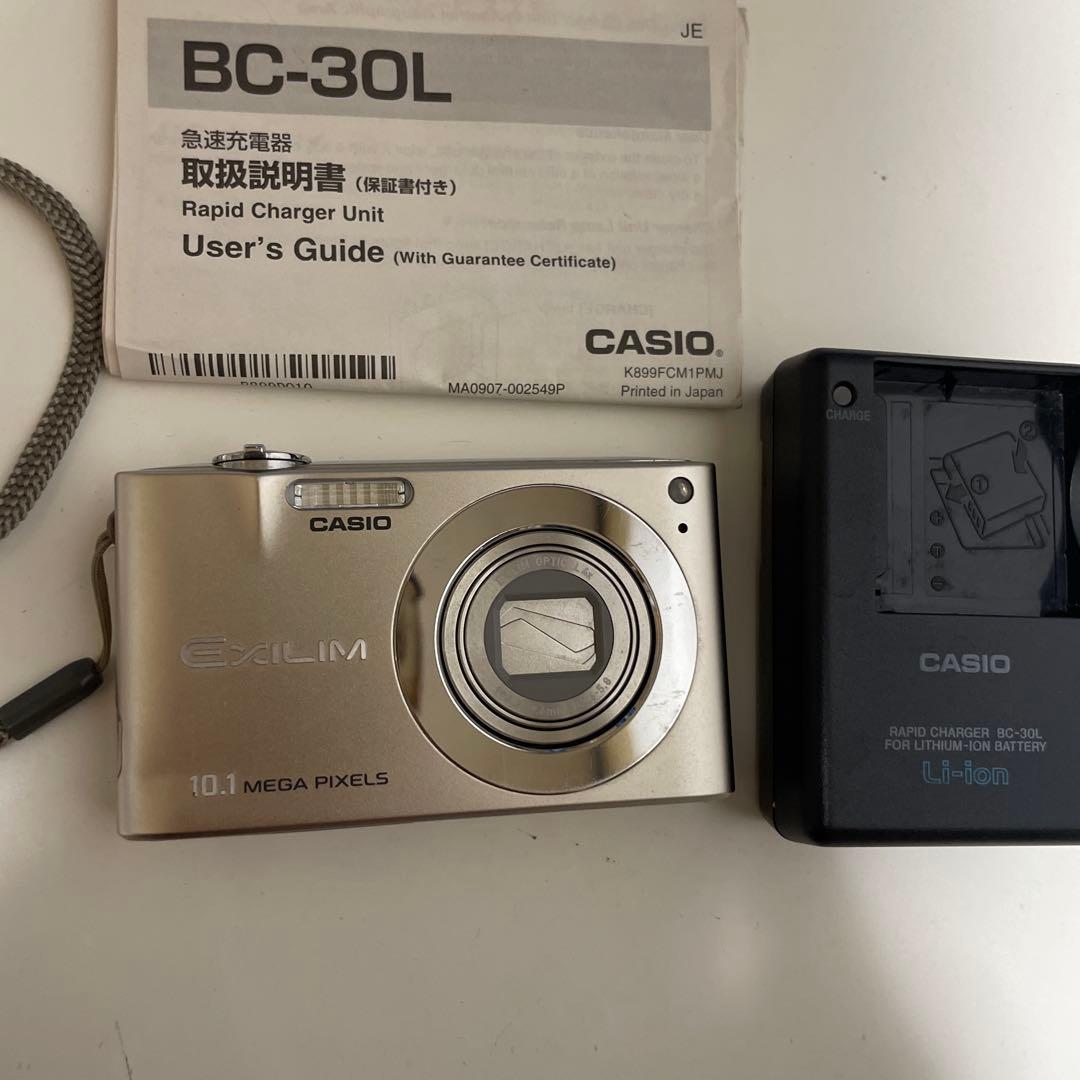 ある　CASIO EXILIM 10.1メガピクセル シルバー 値下げ