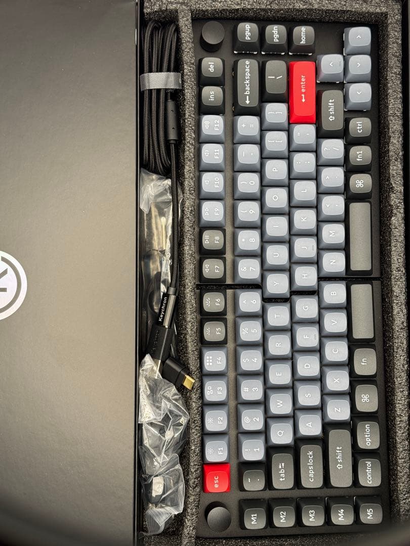 【新品未使用】Keychron Q11 75% メカニカルキーボード 本体