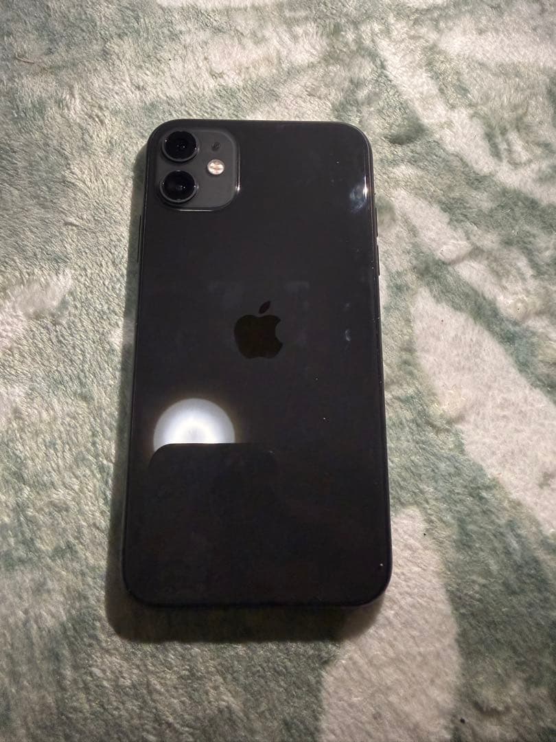 Apple iPhone 11 64GB ブラック