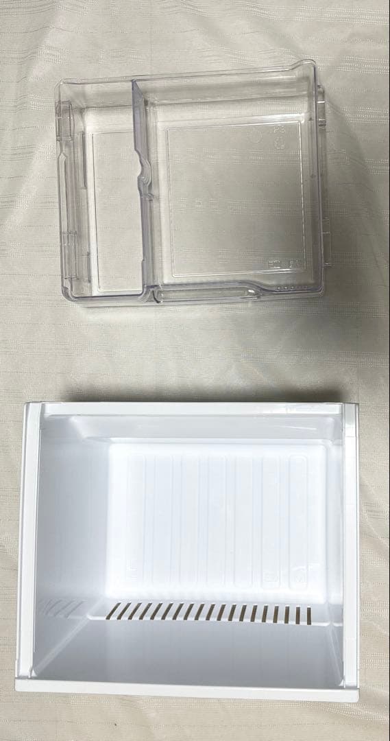 【送料・設置無料】三菱146L 冷蔵庫　MR-P15T-B