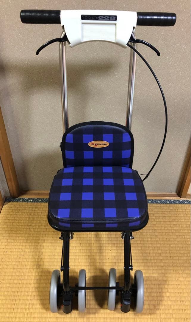 美品　ユーバ産業 シルバーカー UD-228 歩行器 アップダウン　青チェック