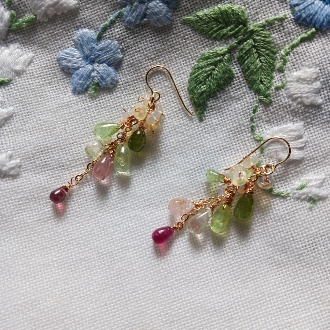 あつ様再び。トルマリンの花の色のピアス14kgf