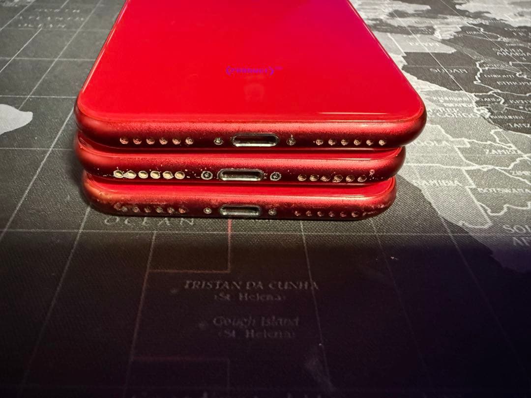 iPhone SE2 64GB RED 傷あり