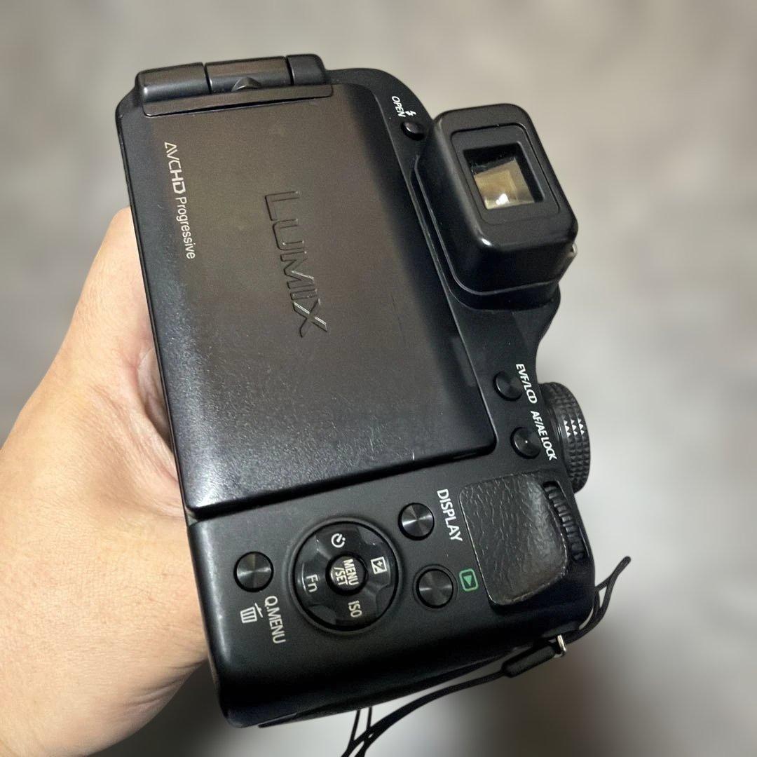 LUMIX DMC-FZ150 コンパクトデジタルカメラ