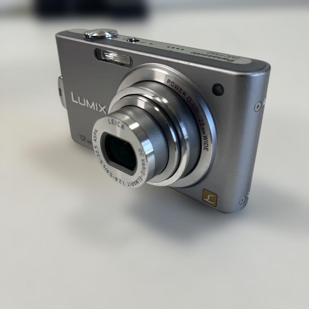 Panasonic LUMIX DMC-FX60 シルバー