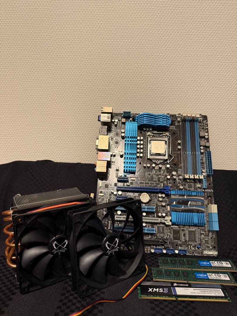 Intel Core i5-2500K DDR3 4GBセット　P8Z68