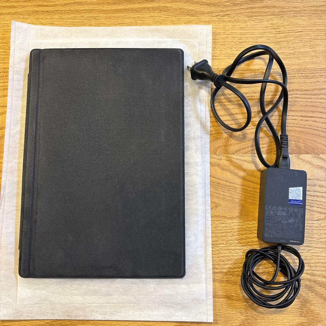 【週末値下げ】Microsoft Surface Pro 7 256GB 8GB
