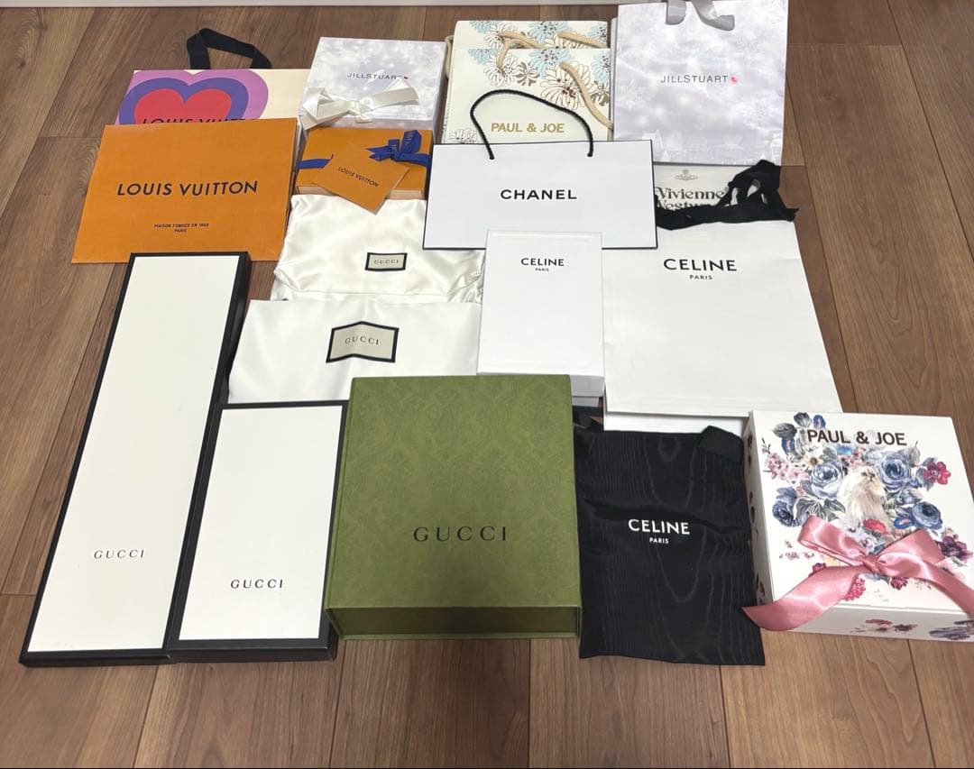 ハイブランド空箱紙袋巾着袋セット　ルイヴィトン　GUCCI CHANEL
