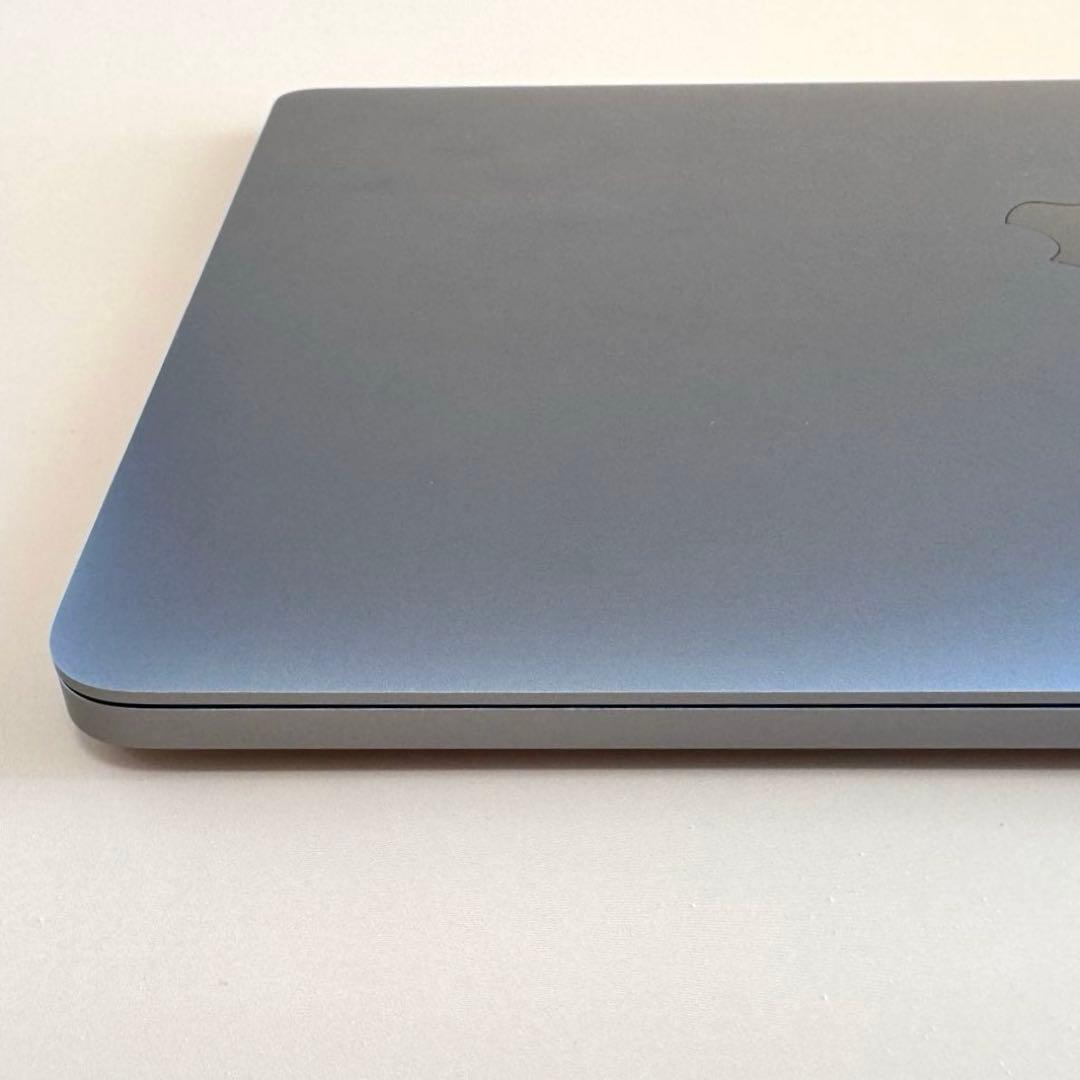 【美品/充放電136回】MacBookPro 13インチ 2019 最新OS
