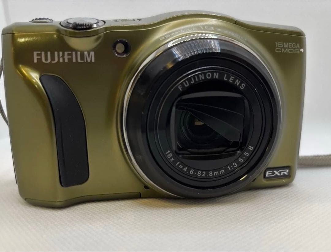 FUJIFILM FinePix F820EXR 光学18倍ズーム 16MP