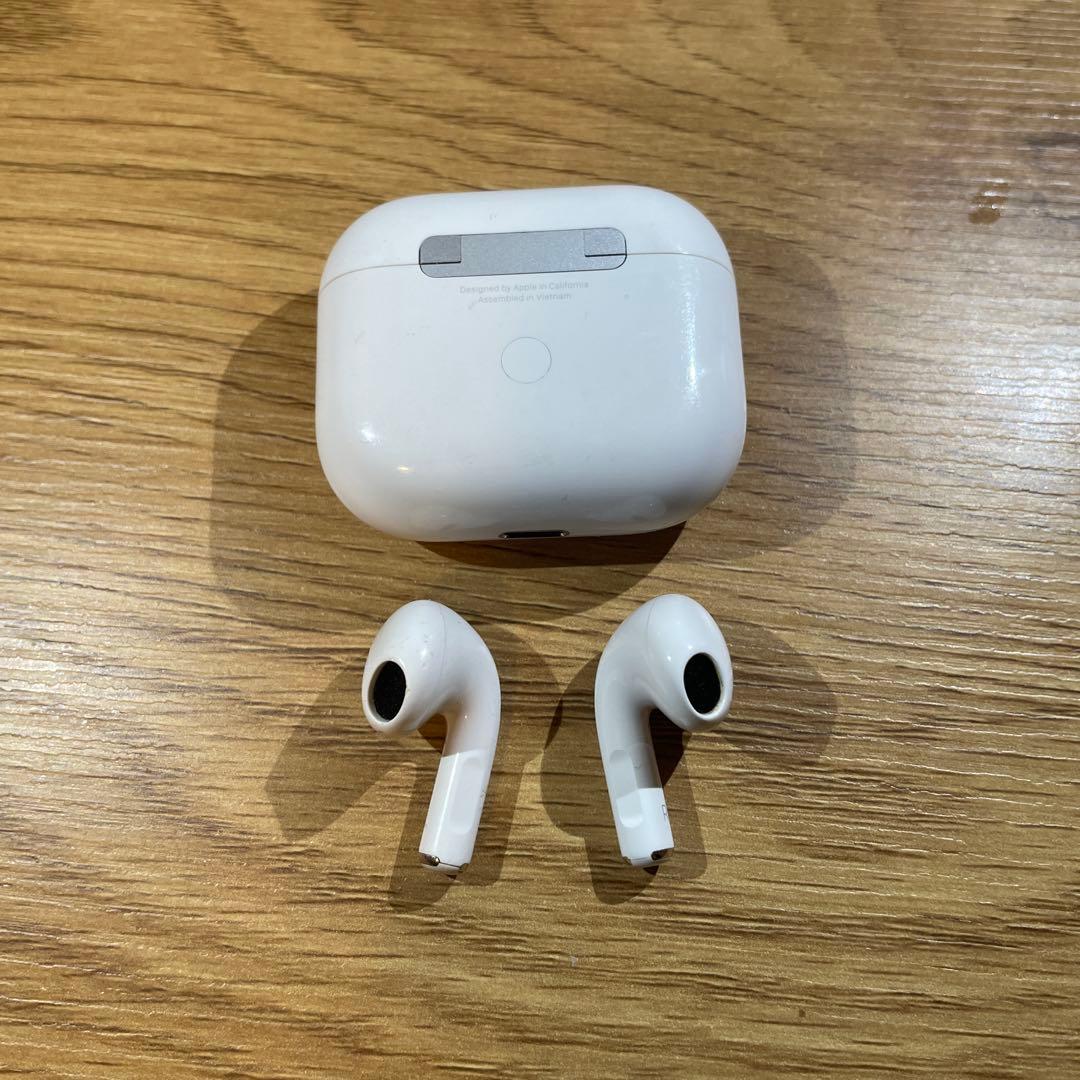 Apple Airpods 第3世代