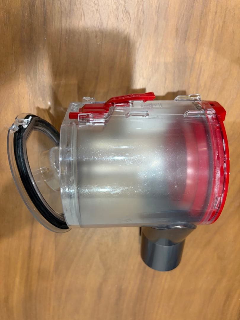 【箱付】Dyson V8 fluffy(フィルター新品)※一部非純正品