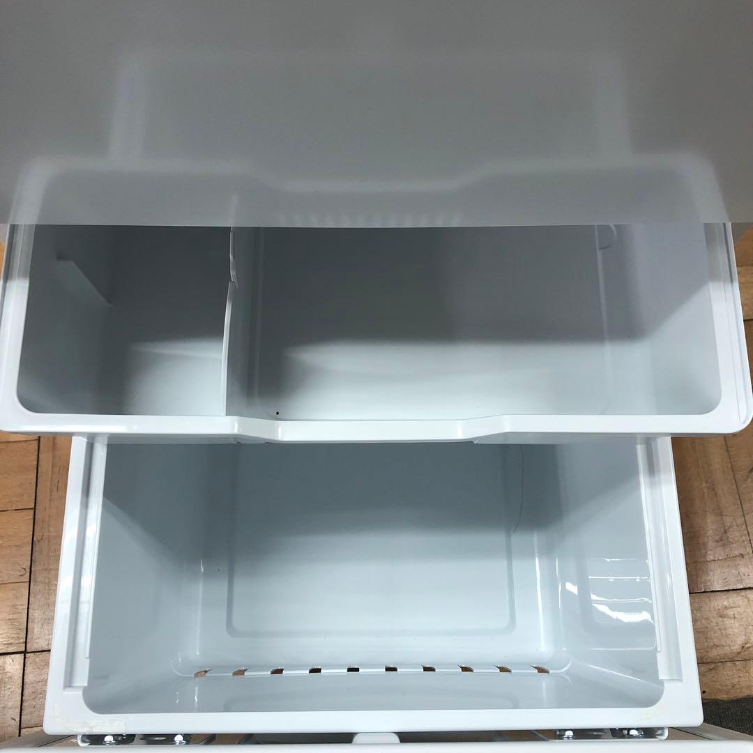 【美品】ハイセンス　ノンフロン冷凍冷蔵庫　HR-D13E3W　2024年製　K