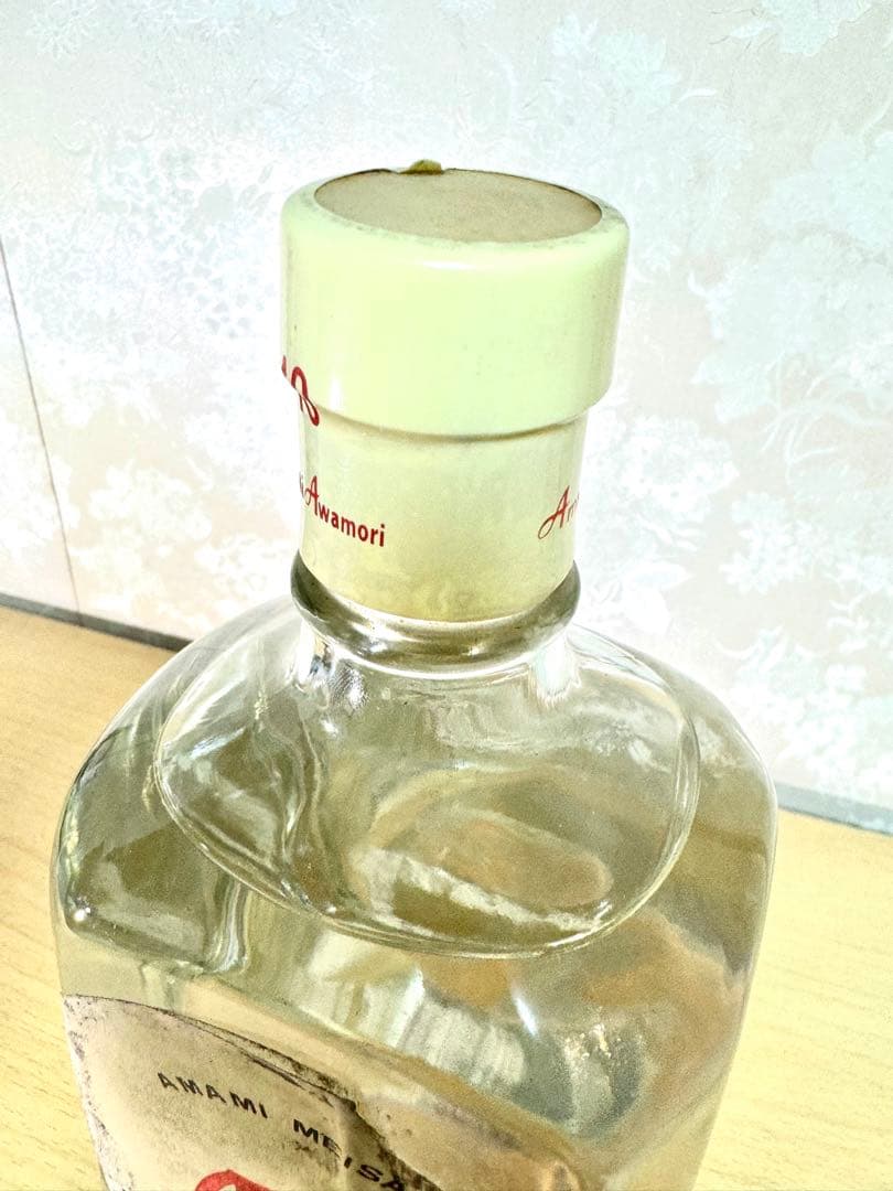 きゅう　究極の化け物古酒！！廃業蔵！52年古酒！！　奄美泡盛　黒糖焼酎