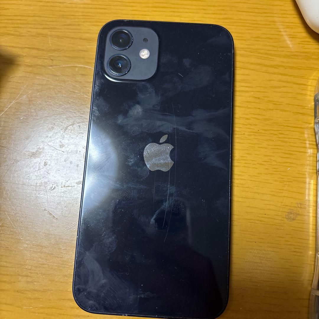 iPhone12 本体 美品