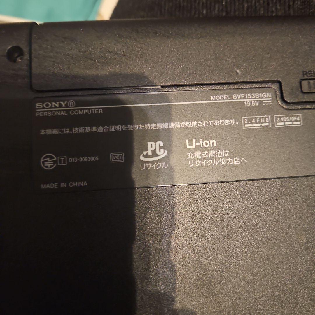 SONY VAIO ノートPC SVF153B1GN ホワイト