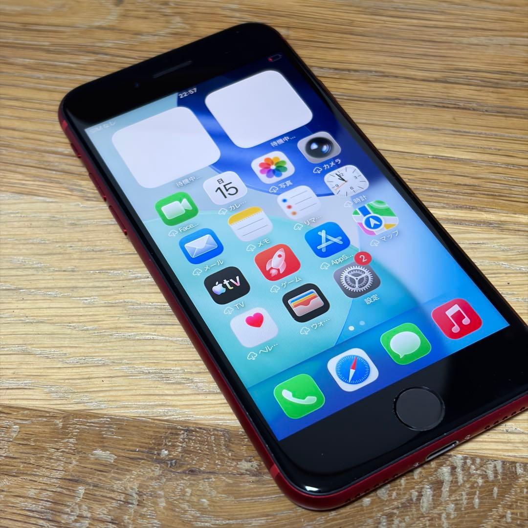 わ*ぃ様 バッテリー新品　iPhoneSE第3世代64GB SIMフリー　美品