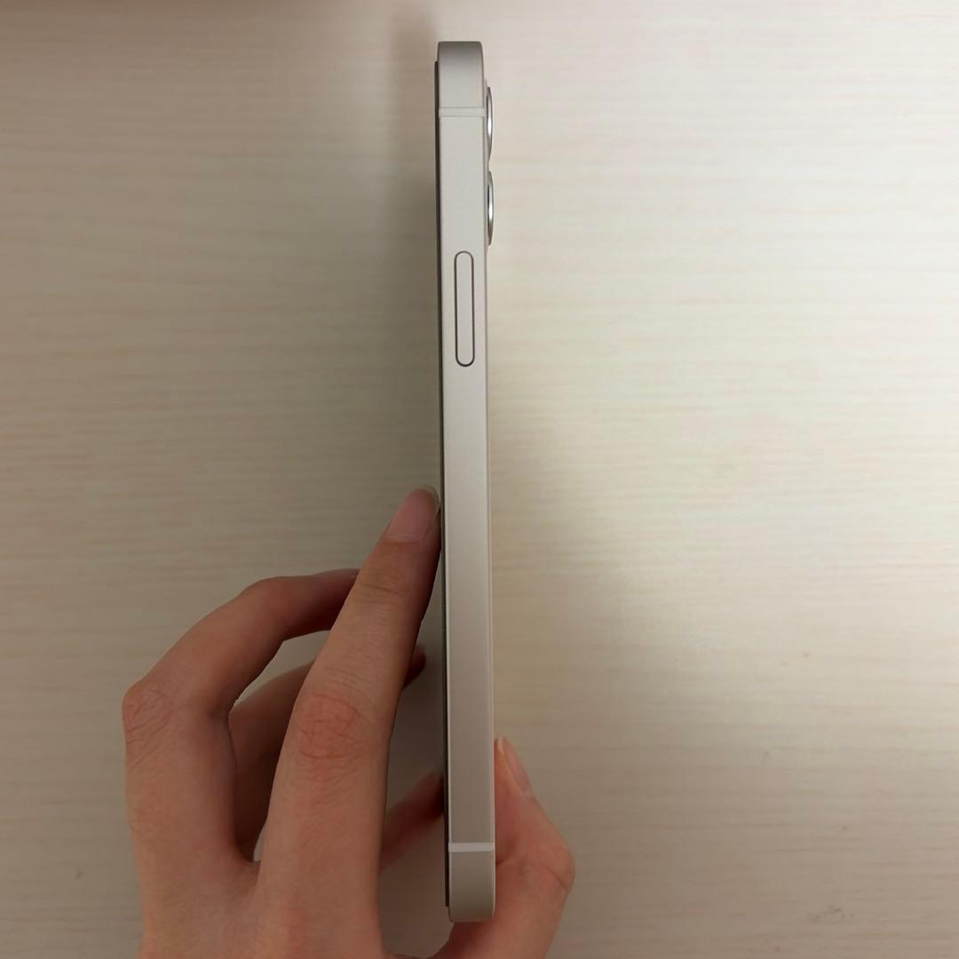 iPhone 12　ホワイト　128GB　SIMフリー