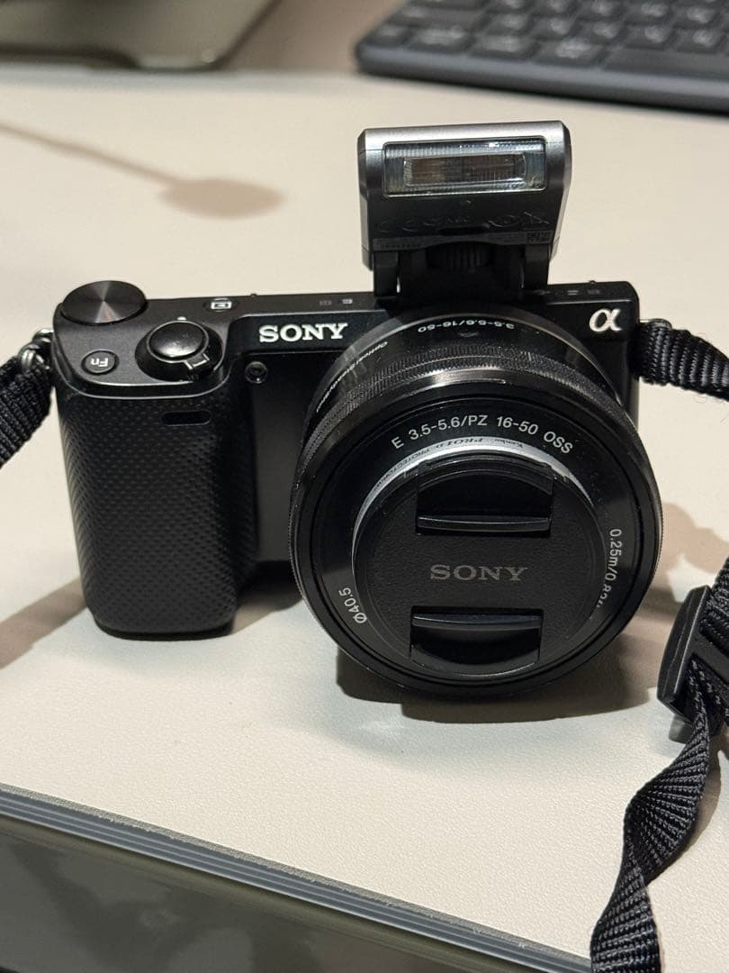 Sony α ミラーレスカメラ E 16-50mm