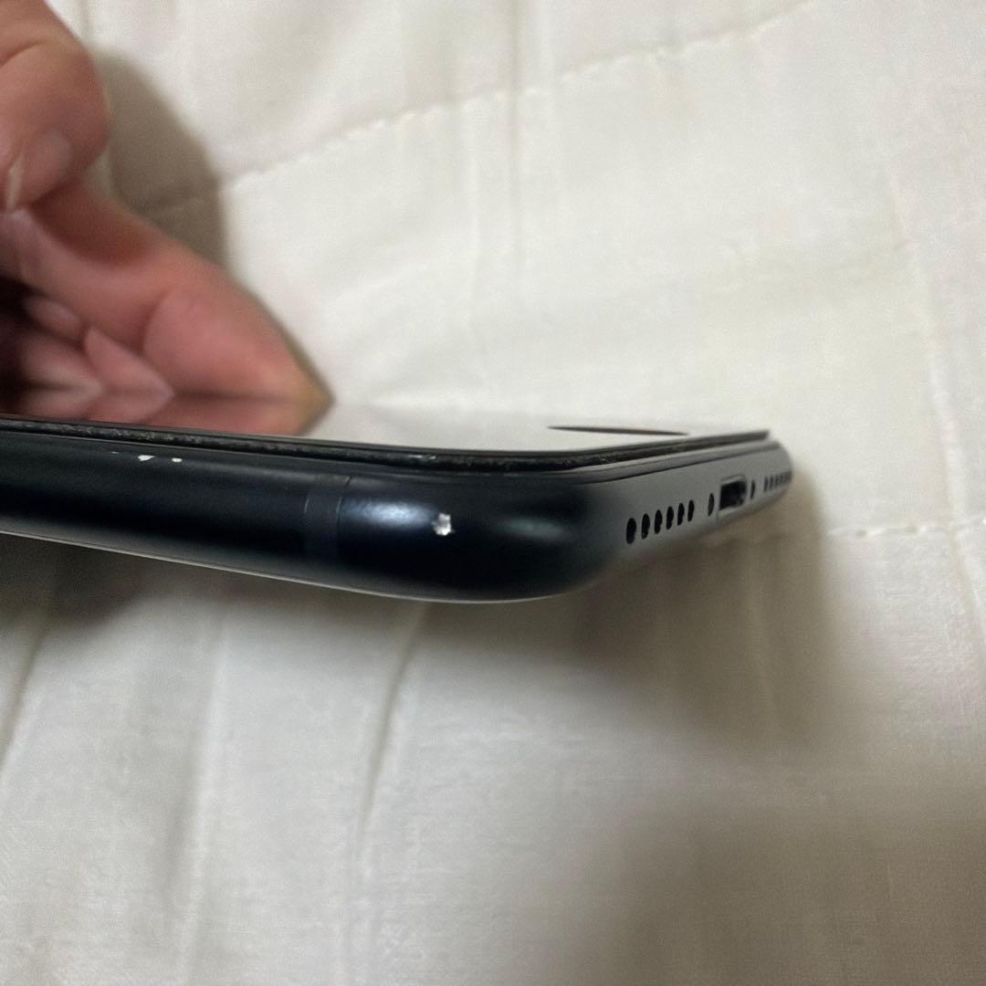 iPhone se 第3世代 128GB スマートフォン