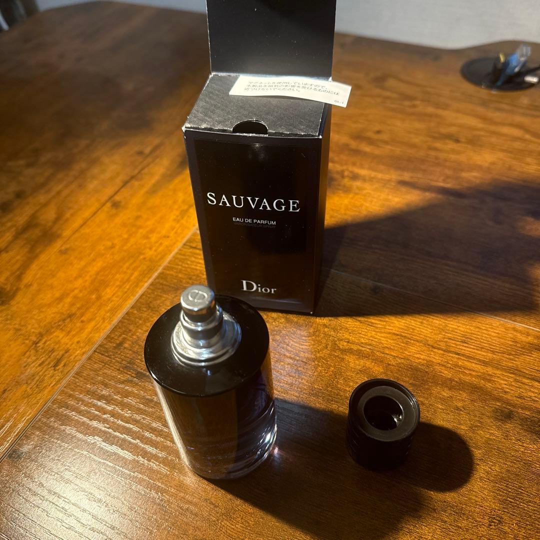 【Dior SAUVAGE オードパルファン 60ml】送料込