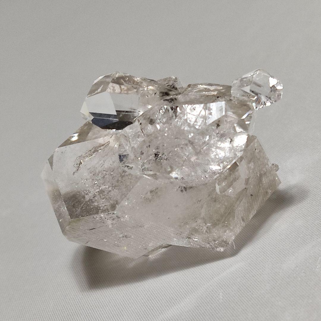 パワーストーン　天然石　原石　レインボー入りハーキマー水晶　42g　No.249
