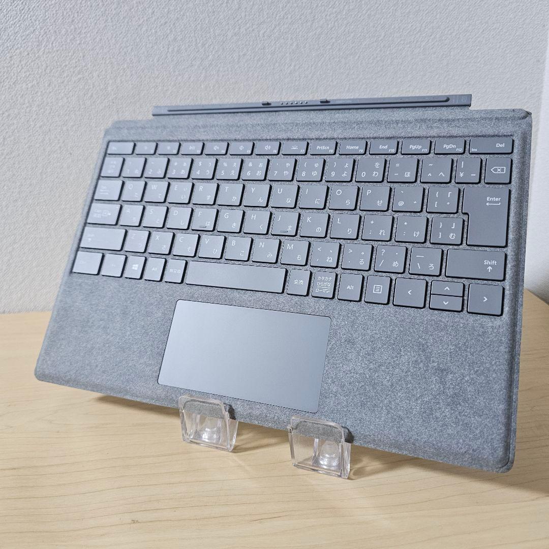 Surface Pro 7／Core i5 10世代／ブラック／ペン