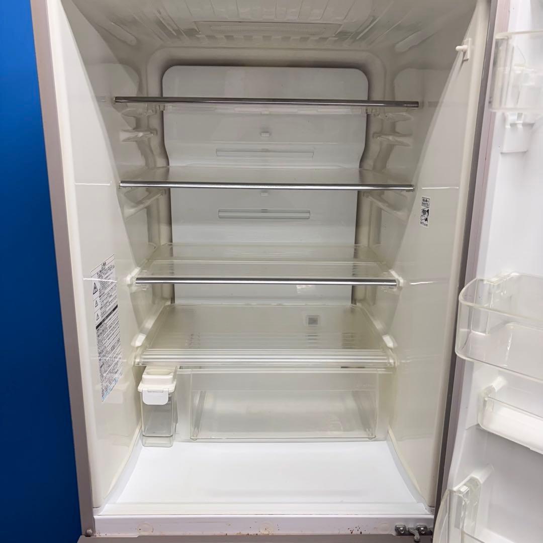 804 大型冷蔵庫 容量426L 東芝 5ドア 自動製氷機付き 家庭向け