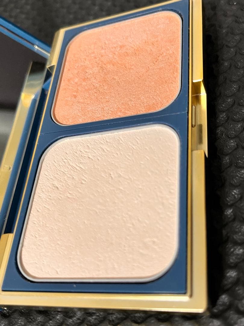 BYTF SHINE & CONTROL POWDER 中古