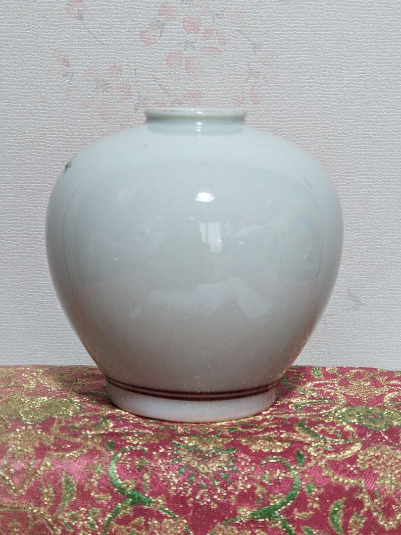 ♦酒井田柿右衛門 岩牡丹文様壺小壺 幕末〜明治時代 花器置物飾り 古美術骨董品
