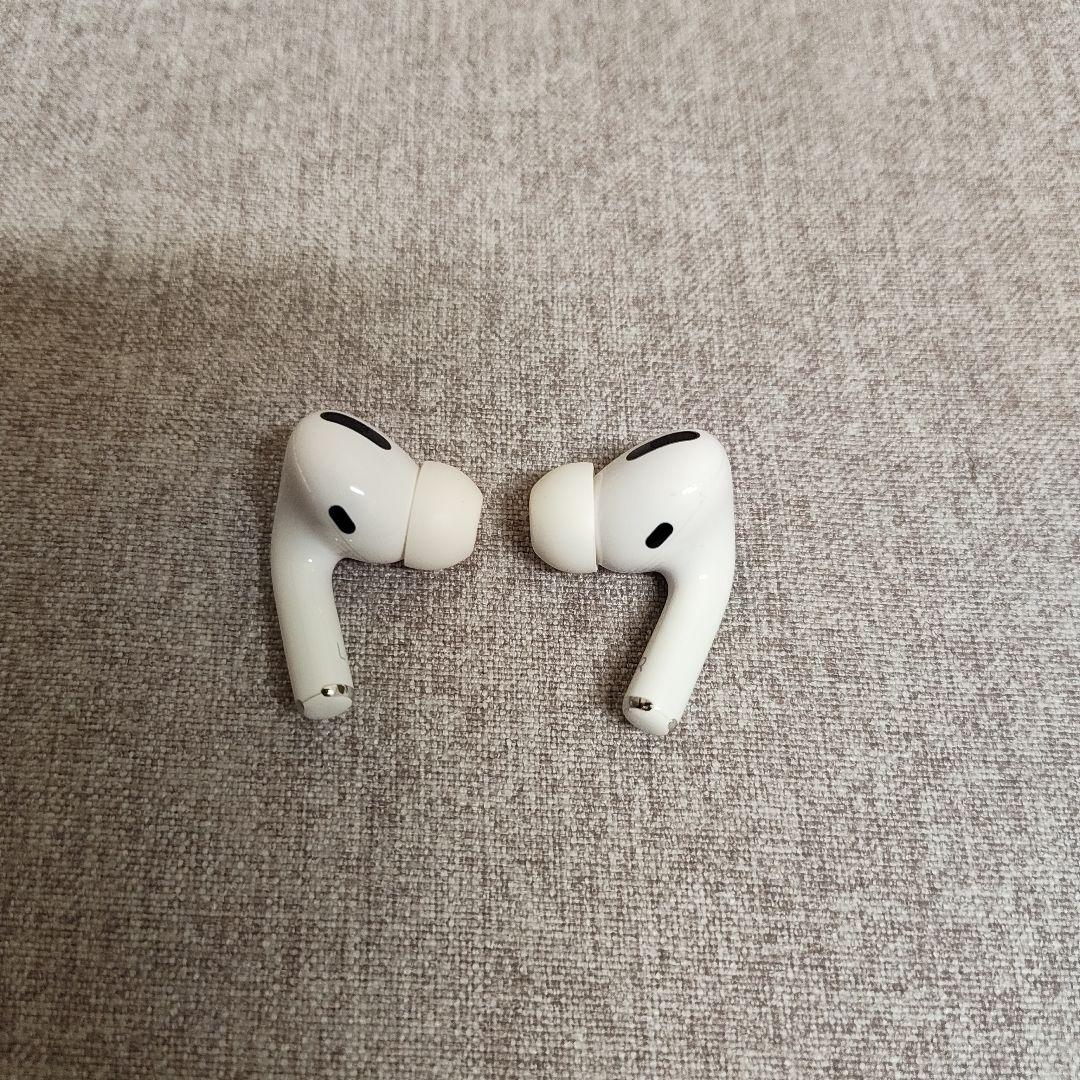 【ケース付き】AirPods Pro 本体 ホワイト