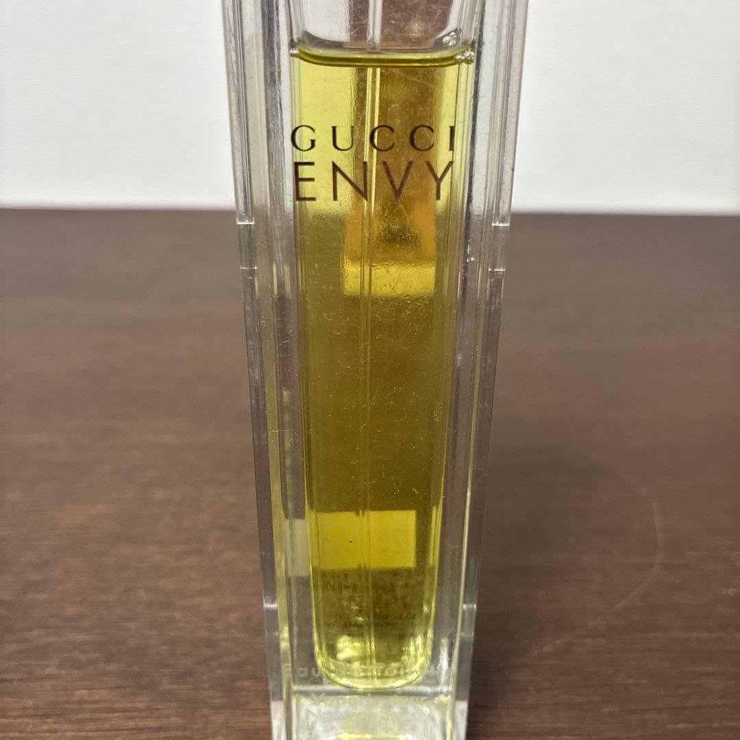 GUCCI ENVY 50ml 残量たっぷり　オマケ付き　グッチ香水