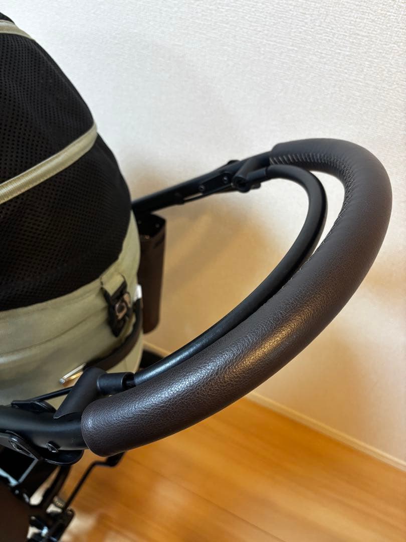 AIRBUGGY DOME3 レギュラー　グラスグリーン