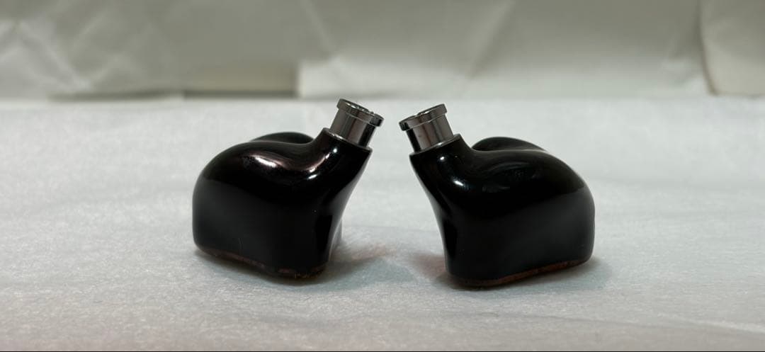 イヤホン THIE AUDIO V16 DIVINITY