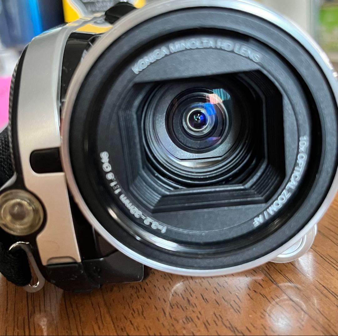 【動作確認済・付属品完備】JVC Everio GZ-HD3 3CCD搭載
