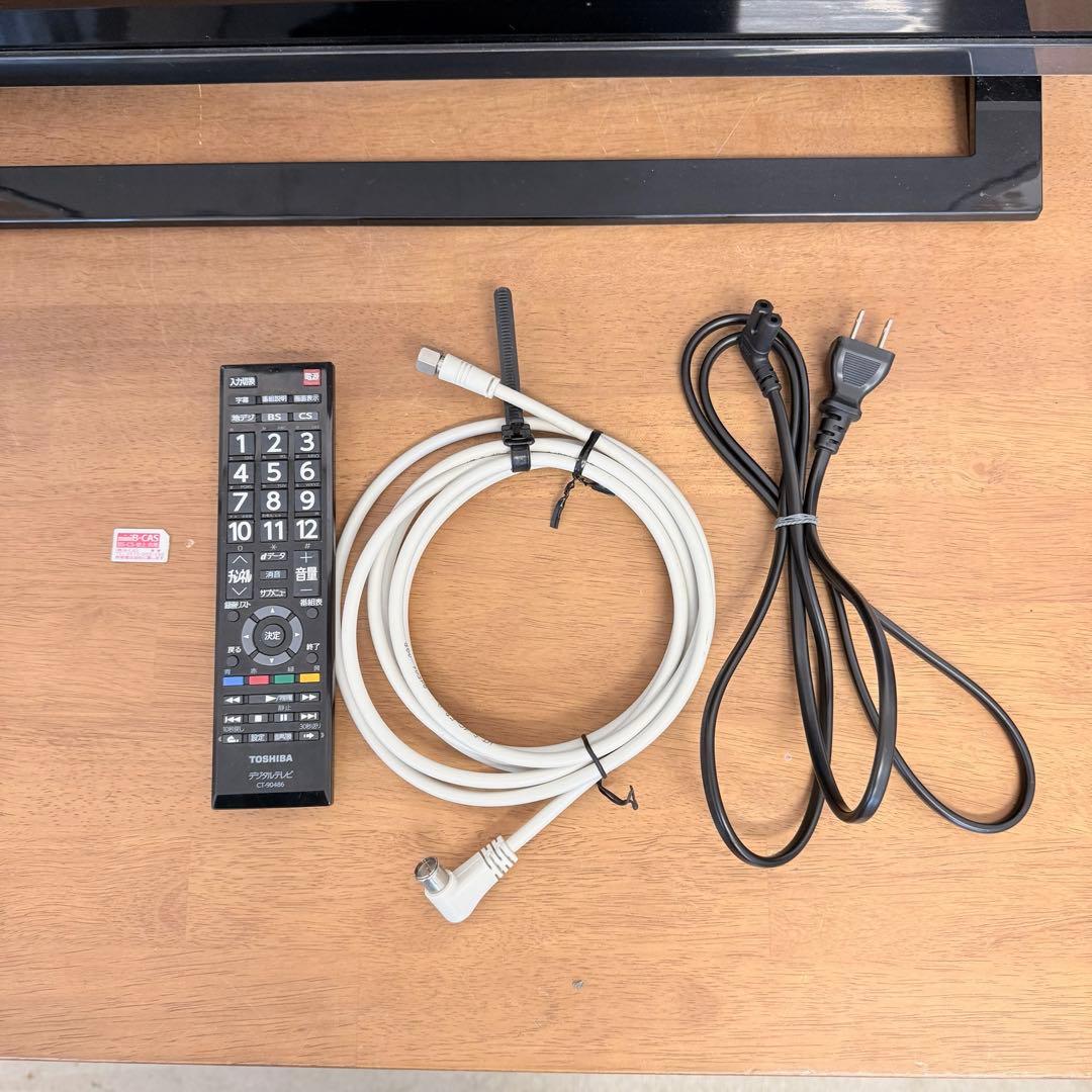 ● 美品 TOSHIBA 東芝 REGZA 32S22 液晶テレビ 32インチ