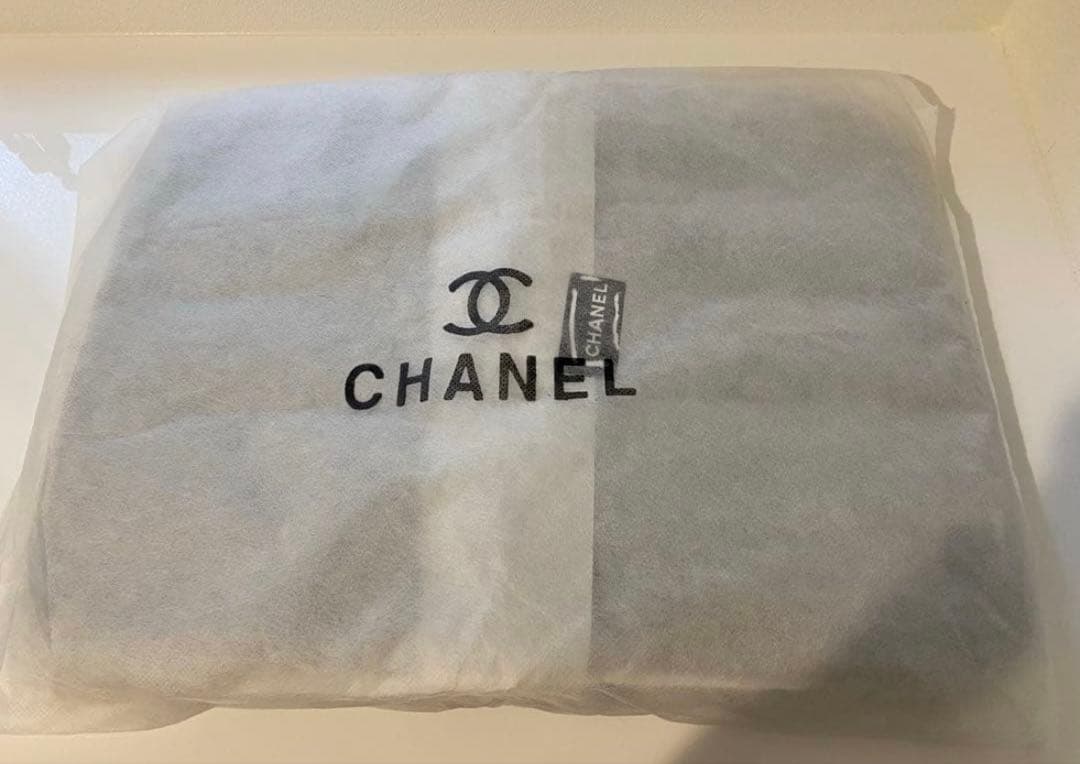 CHANEL ブラック ノートPCケース 40cm