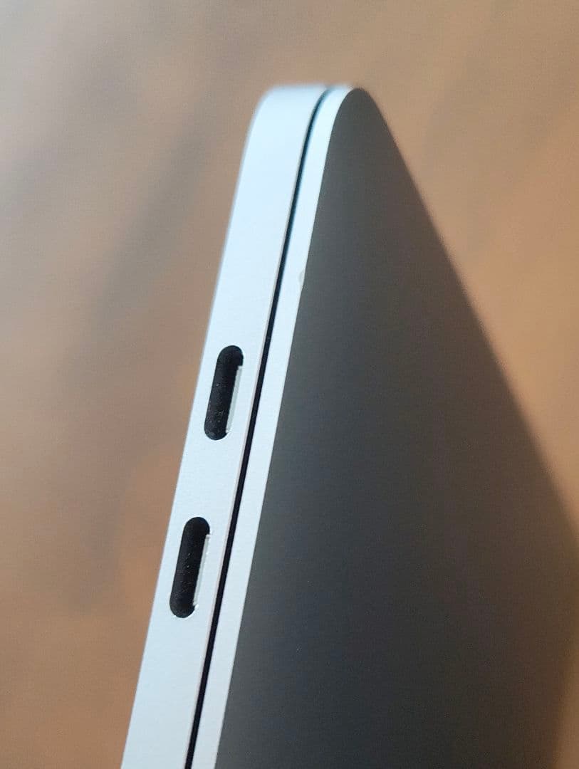 MacBook Pro 13インチ 2020/Corei5/16GB/512GB