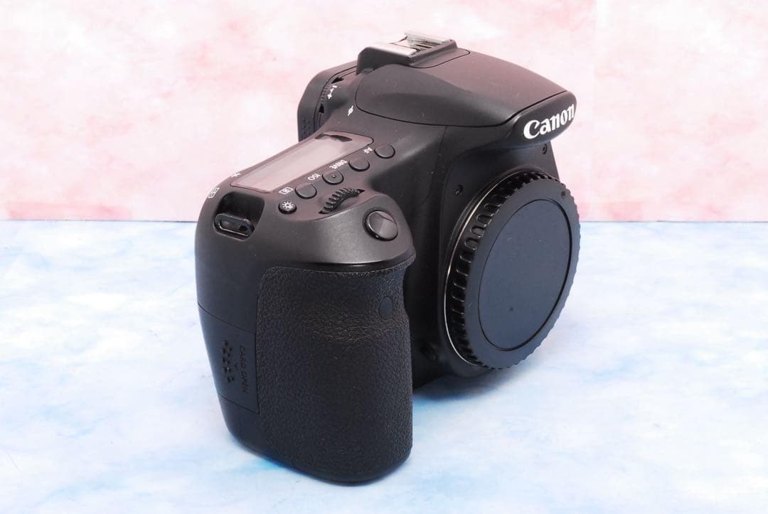 Canon EOS 60D★手ぶれ補正レンズ付★一眼レフカメラ★高性能★初心者