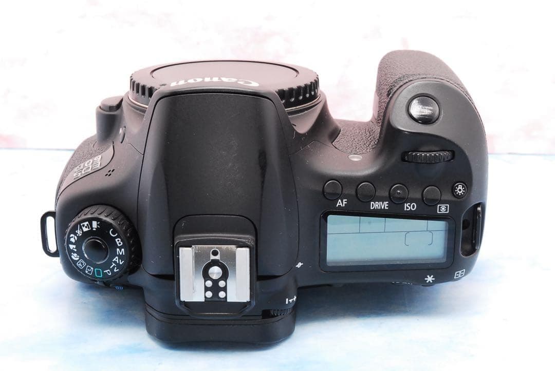 Canon EOS 60D★手ぶれ補正レンズ付★一眼レフカメラ★高性能★初心者