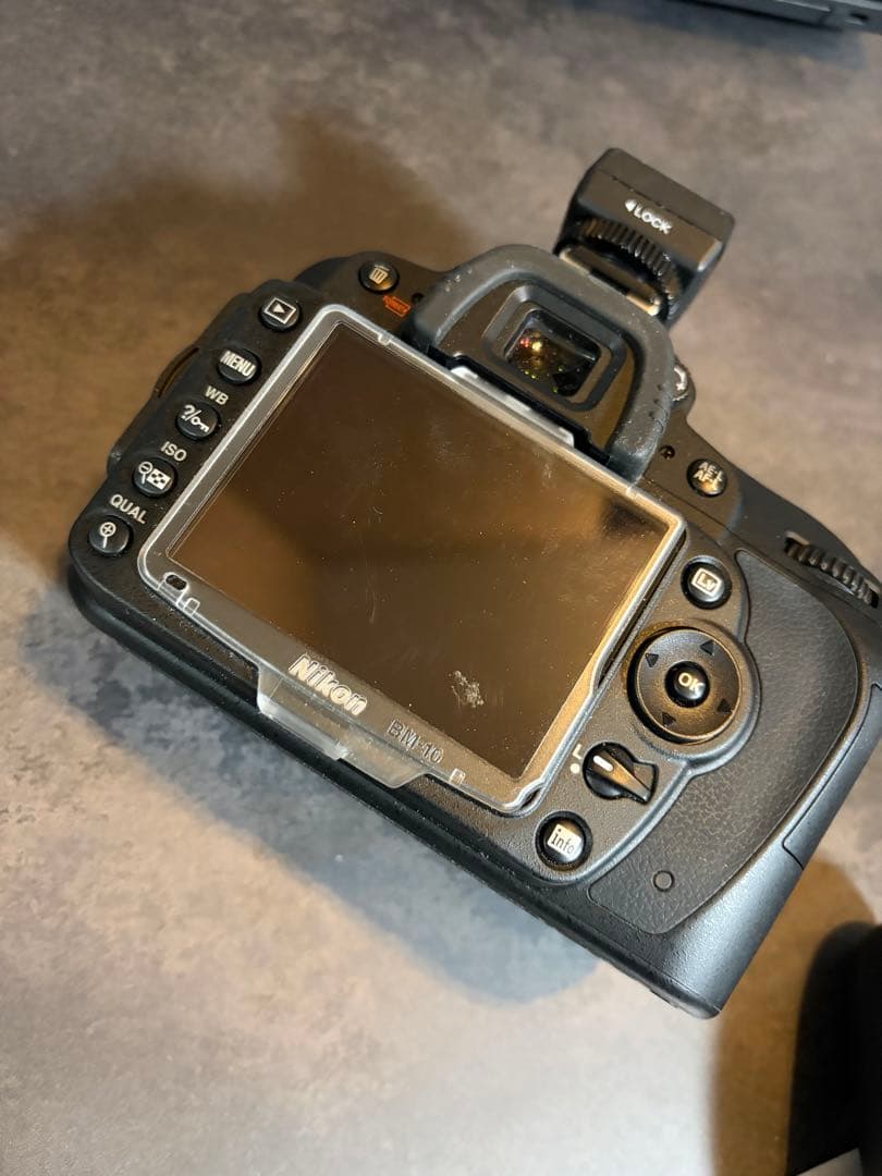 Nikon D90 デジタルカメラ フラッシュ付き