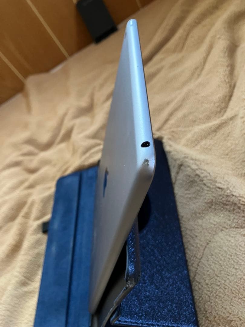 iPad 第六世代　128GB