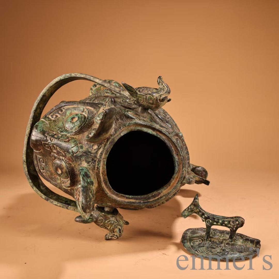 中国古美術 旧蔵『青銅器 提梁抱嬰獸壺』高浮彫 大型銅壺 青銅器 文房置物 賞物