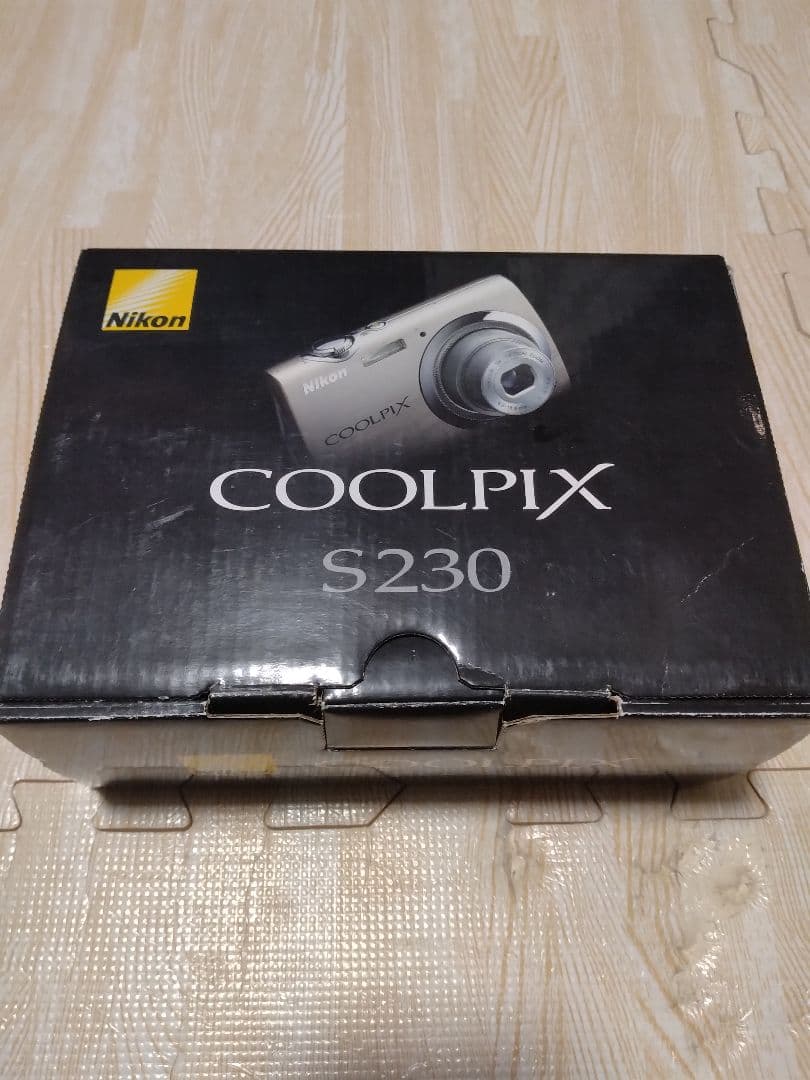 【美品】ニコン　Nikon COOLPIX S230 シルバー